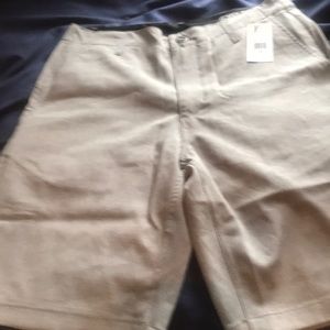 Men’s NWT shorts
